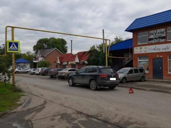 В Волгодонске 7-летняя девочка попала под колеса кроссовера