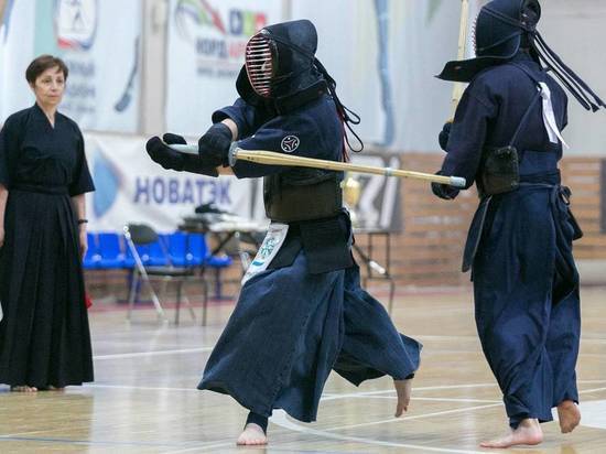 Второй региональный турнир по современному боевому искусству японского фехтования на бамбуковых мечах прошёл в центре развития спорта «Норд Арена»