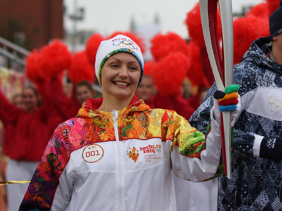 Олимпийская чемпионка синхронистка Давыдова уехала из России