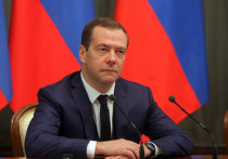 Представитель Кремля Дмитрий Песков высказался о словах зампреда Совбеза РФ Дмитрия Медведева о ядерном оружии