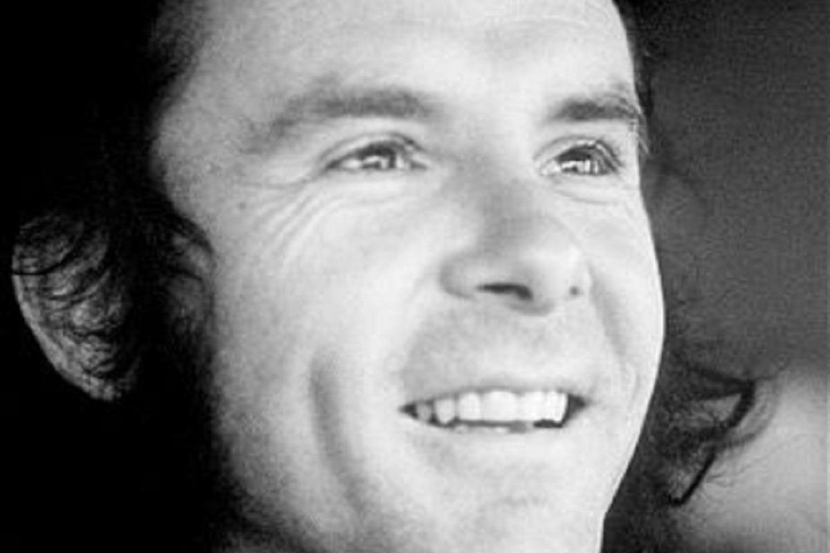 Джена певица