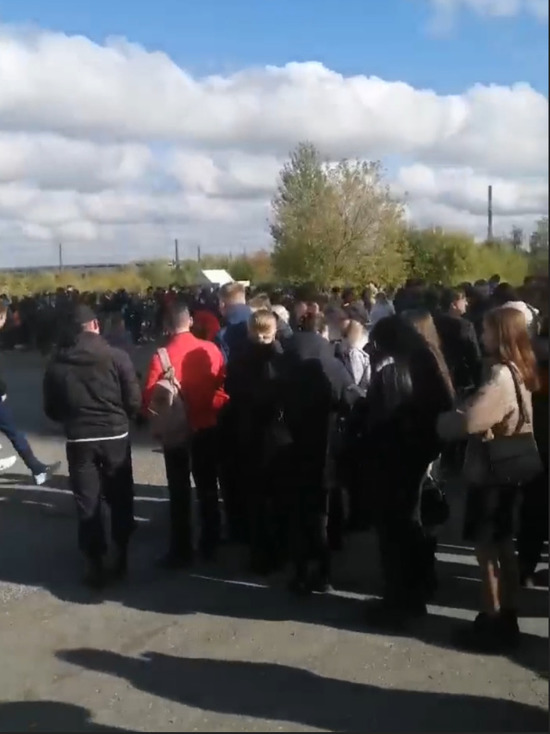В Ижевске утром 27 сентября эвакуировали ряд образовательных учреждений