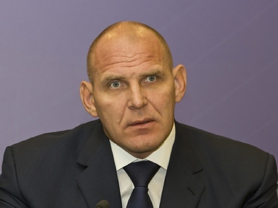 Сенатор Александр Карелин прокомментировал инцидент с призывом больного музыканта в Новосибирске