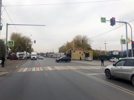 Сбившего девочку водителя разыскивают в Новосибирске