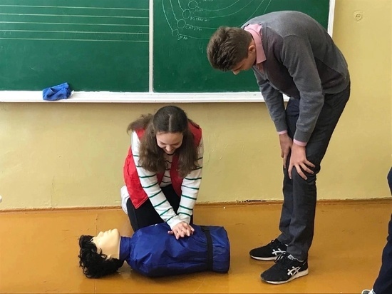 Волонтеры-медики Смоленской области проводят акции на медицинские тематики