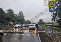 Накануне, вечером 27 сентября, на улице Советской города Щёкино, 49-летний мужчина за рулём автомобиля марки "ВАЗ 21213" совершил наезд на 17-летнего подростка