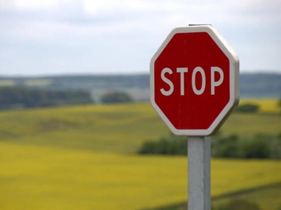 Евросоюз планирует запретить импорт из РФ туалетной бумаги, мыла и косметики