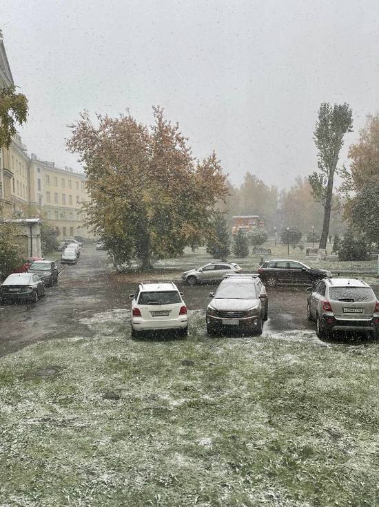 Синоптики рассказали, в каких городах Кузбасса был зафиксирован первый снег