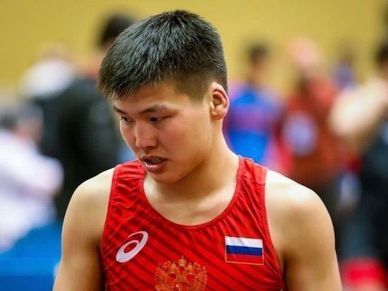Борец из Бурятии стал серебряным призером Первенства России в Ханты-Мансийске