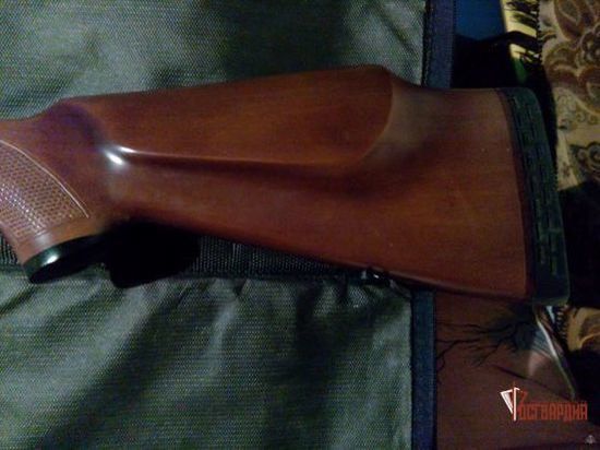 Во время уборки у дома житель Орловского района случайно нашёл оружие
