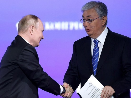 Альянс России и Казахстана атакуют с трех сторон одновременно