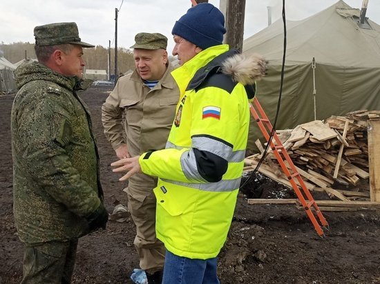 Омский градоначальник Сергей Шелест посетил полевой лагерь для мобилизованных