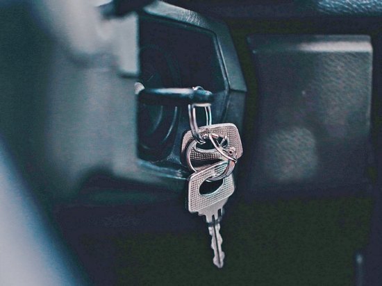 В Воронеже автомойщик угнал легковушку с автомойки