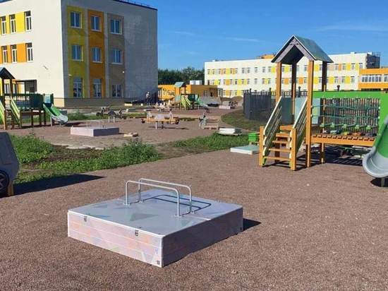 До конца года в Малом Карлино откроют новые школу и детский сад