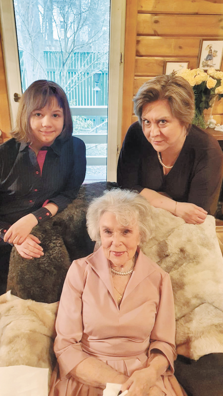 Актриса Вера Васильева встречает 97 лет: секреты красоты и долгожительства