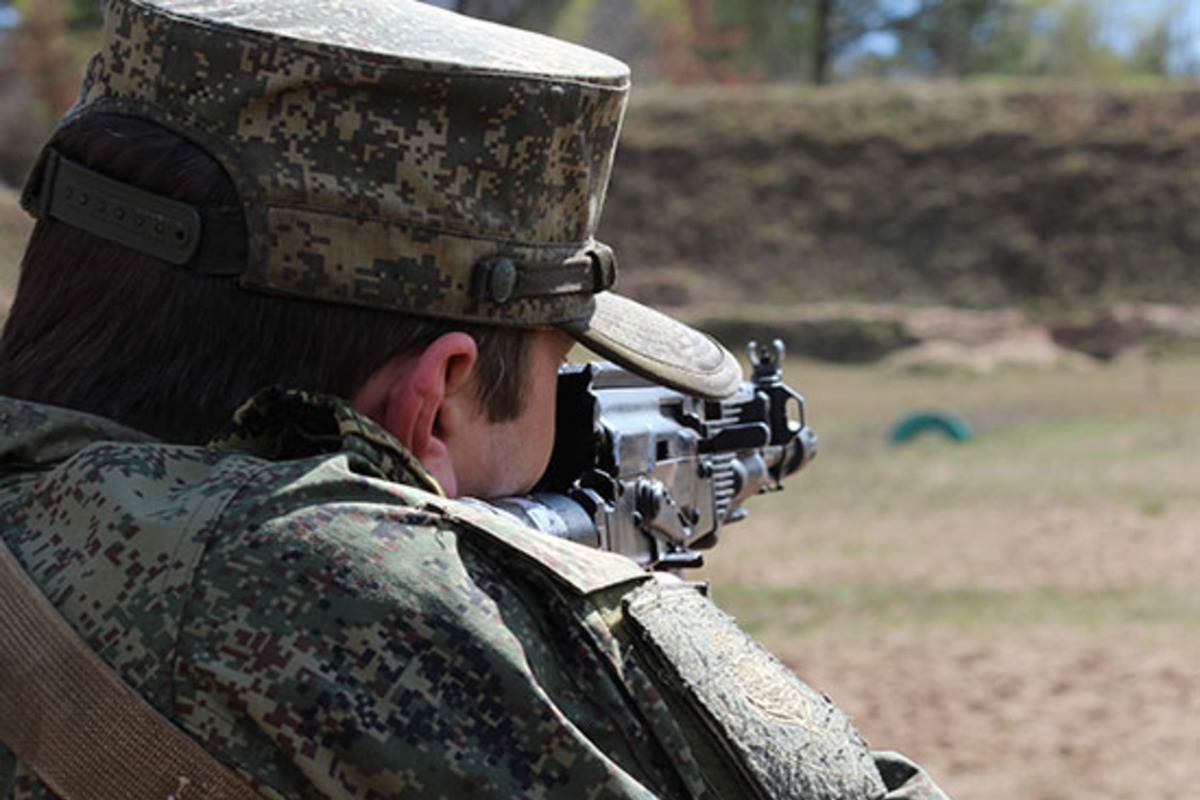 Учения под. Военные стрельбы. Учебные стрельбы на полигоне. Тактическая стрельба. Война стрельба.