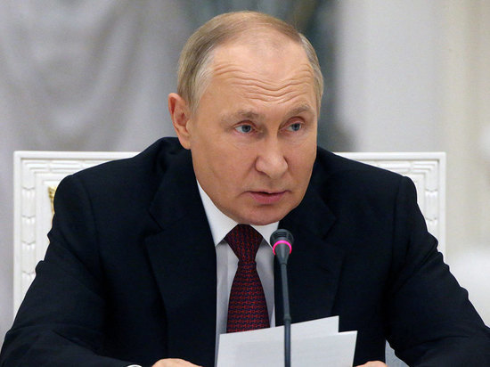 Обращение Владимира Путина ожидается в 15:00 по Москве