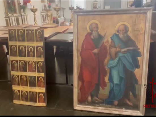 Благодаря помощи белгородских росгвардейцев похищенные старинные иконы оказались в храме Херсона