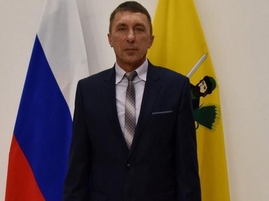 Главой Рязанского района переизбран 59-летний Валерий Ломов