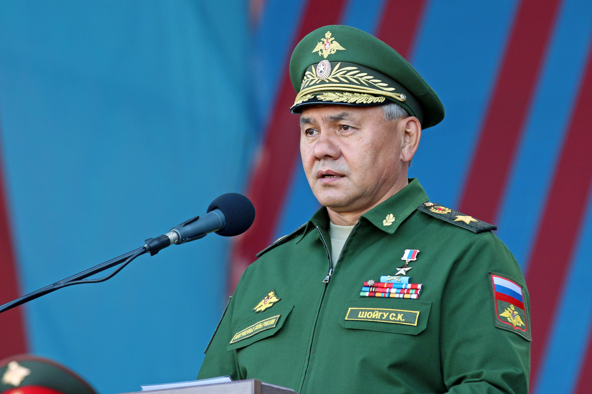 Shoigu: Women will not be called up as part of partial mobilization