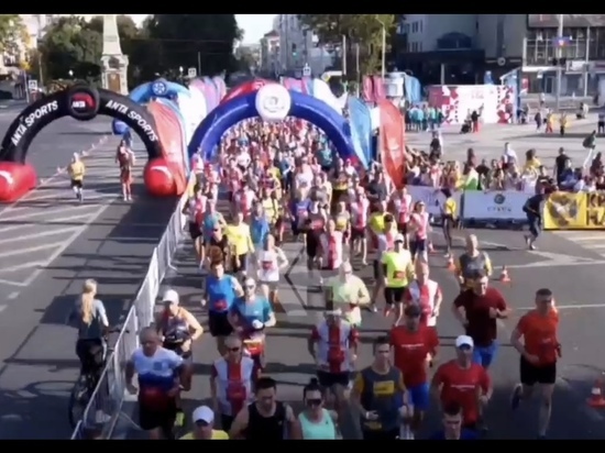 В массовом забеге в Краснодаре приняли участие более 1000 человек
