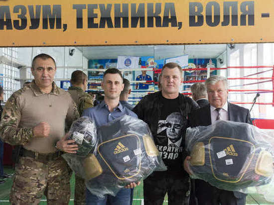 Луганские боксеры получили помощь от Федерации бокса России