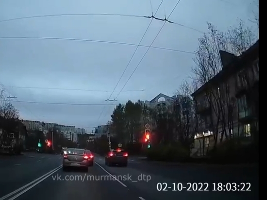 Новый лихач напугал автомобилистов из Мурманска