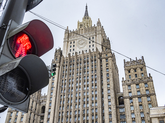 Москва пообещала ответить на высылку временного поверенного из Литвы