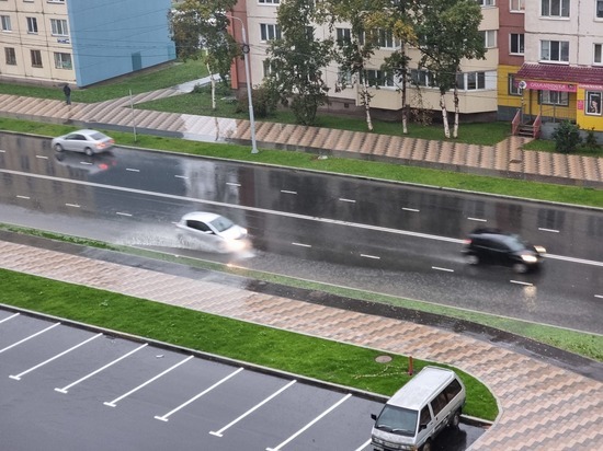 Циклон принес сильные дожди на Сахалин