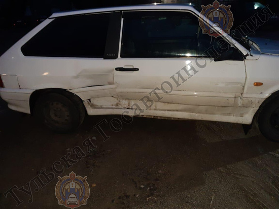 В Узловском районе 3 октября столкнулись "Chevrolet" и "Lada"
