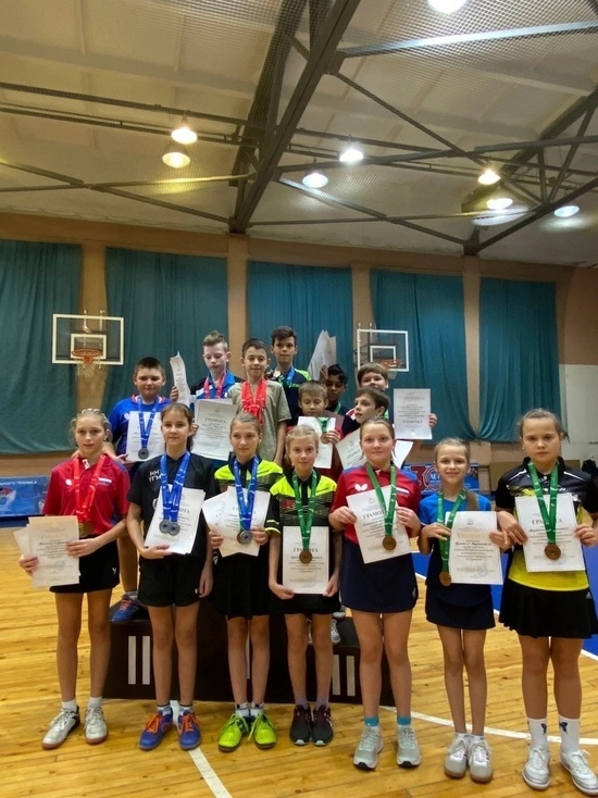 Теннисистки из Серпухова стали призерами Первенства Московской области