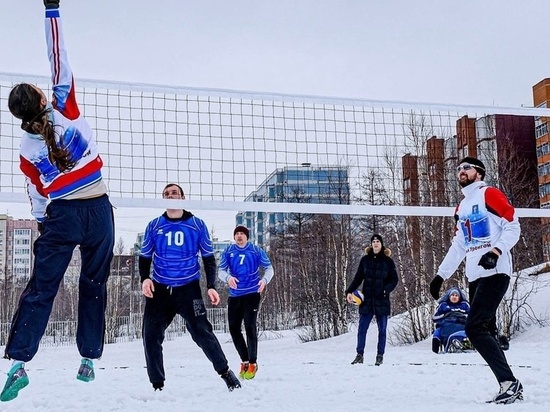 Новый Уренгой впервые примет чемпионат РФ по волейболу на снегу