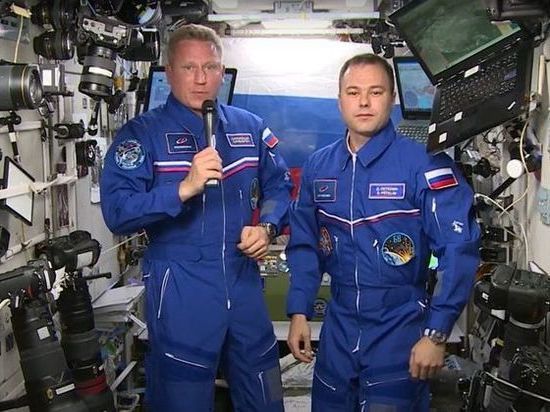 Космонавты объявили Якутск центром почтового флешмоба