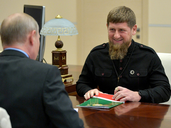 Путин в день рождения Кадырова сделал его генерал-полковником