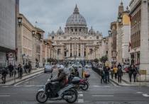 Турист в среду, 5 октября, в Ватикане разбил на куски не менее двух древнеримских скульптур