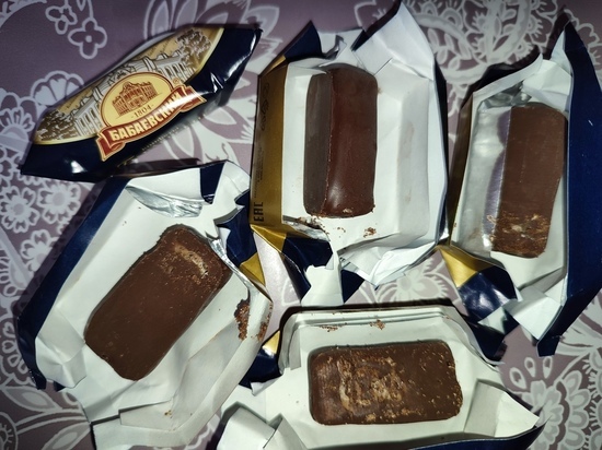Погрызенные конфеты с молью купил житель Надыма в «Монетке»