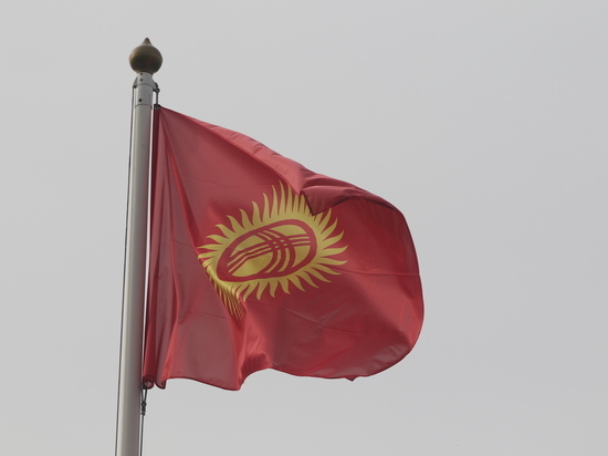 Президент Киргизии призвал приехавших в страну россиян не бояться экстрадиции