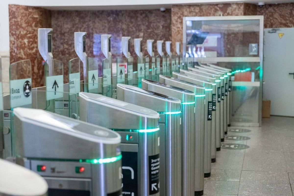 Liksutov: Almost half of the turnstiles in the Moscow metro have been updated