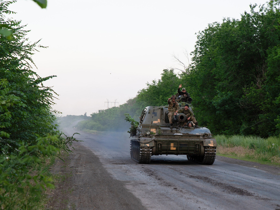 Киев бросает на передовую тысячи боевиков и наемников
