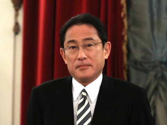 Премьер Кисида объяснил, почему Япония не стала сбивать выпущенную КНДР ракету