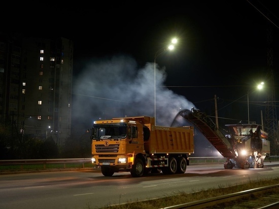 В Курске ночью 7 октября приступили к ремонту улицы Перекальского