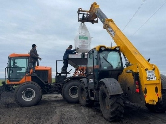 Тамбовские сельхозпроизводители закупили 162 тысячи тонн минеральных удобрений