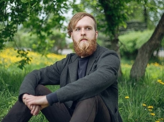 Заявление о прекращении полномочий Дмитрий Истомин подал в рамках очередной сессии Совета депутатов городского поселения «Вельское»