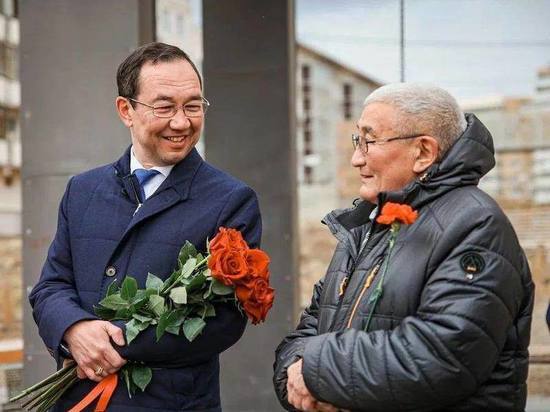 Первому из якутян присвоили звание "Народный учитель Российской Федерации"