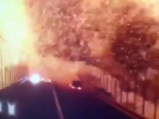 RT: спецслужбы выяснят, как грузовик со взрывчаткой въехал на Крымский мост