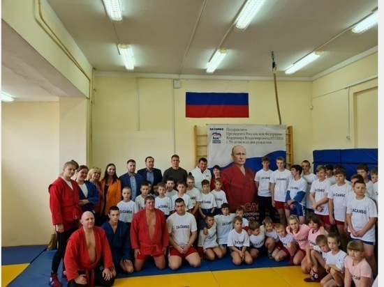 В Смоленске стартовали соревнования по самбо