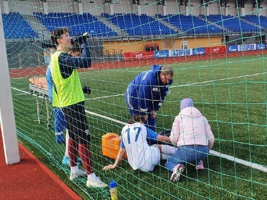 Псковские футболисты сыграли вничью с соперниками из Череповца