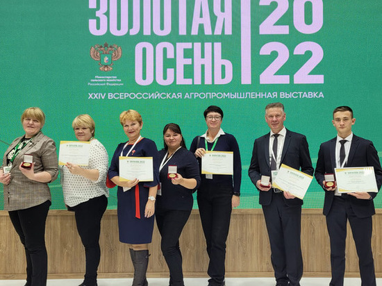 Аграрии из Ленобласти забрали главный приз «Золотой осени» в Москве