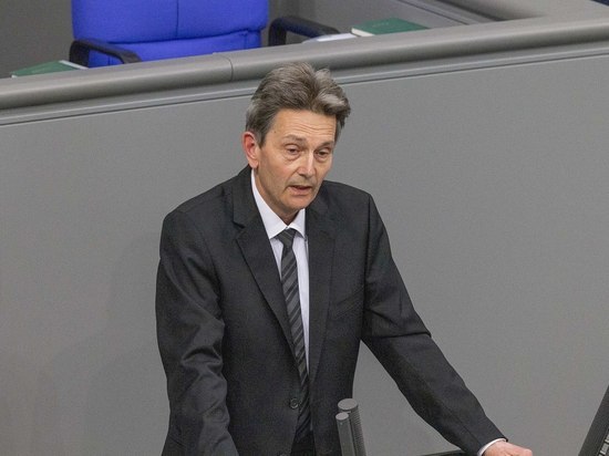 Партия Шольца призвала к дипломатическому решению украинского конфликта