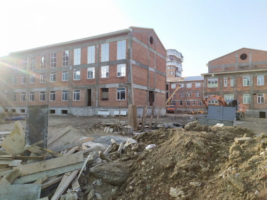    В дагестанском Кизилюрте построят две новые школы и детсад